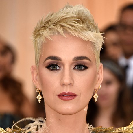 Katy Perry’s Makeup Trick For Wide Eyes - Met Gala 2018