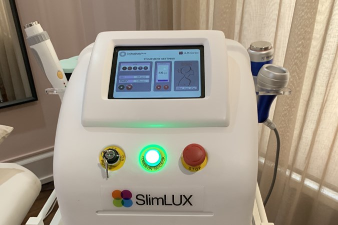The SlimLUX RF device that was used during my treatment.