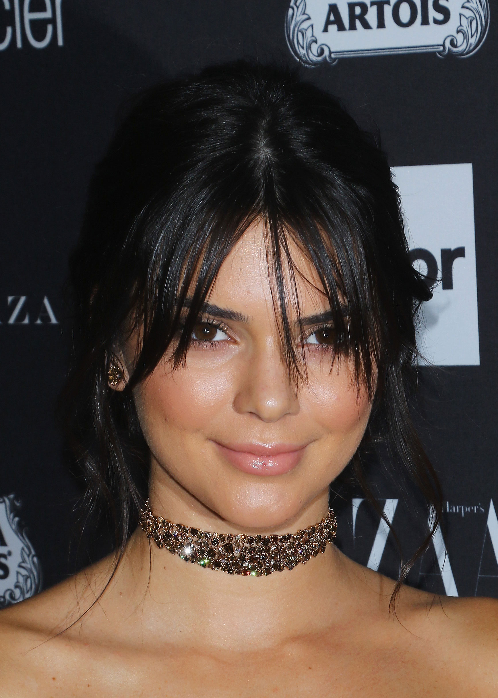 Kendall Jenner Shows Us 4 Ways To Wear A Fringe Beautycrew