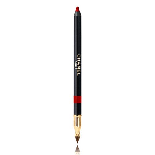 CHANEL Le Crayon Lèvres precision Lip Definer 