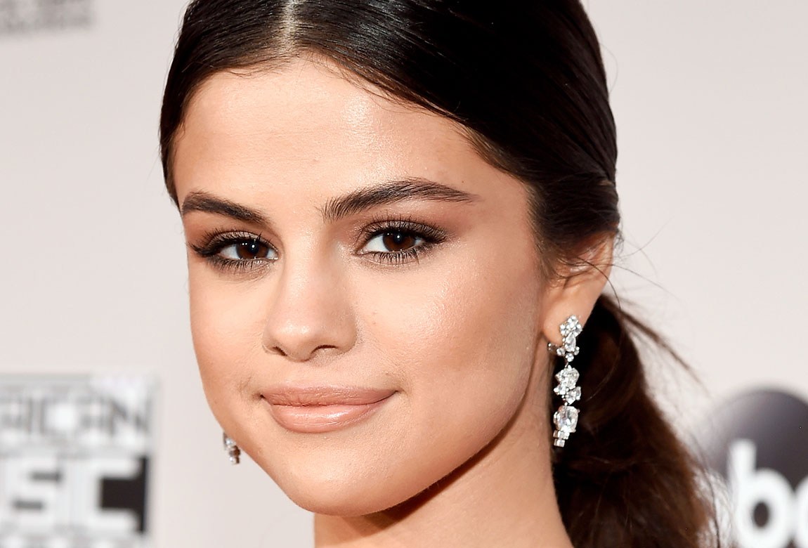 How To Wear Bronzer As Eyeshadow BEAUTY/crew