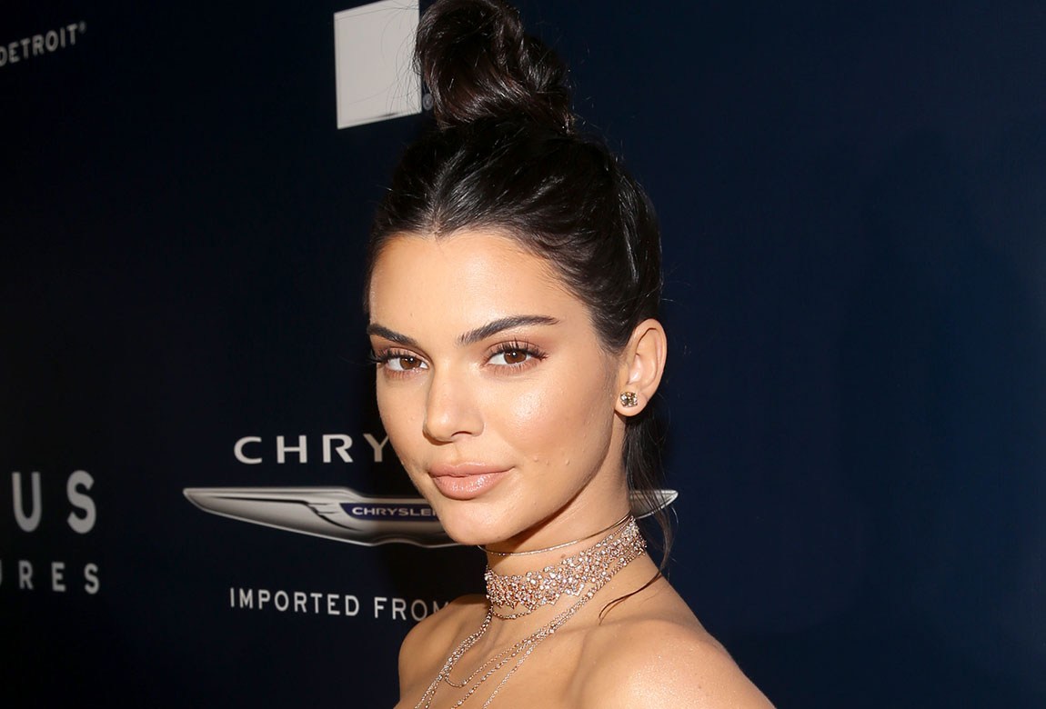 How To Make Your Highlighter Look Natural BEAUTY/crew