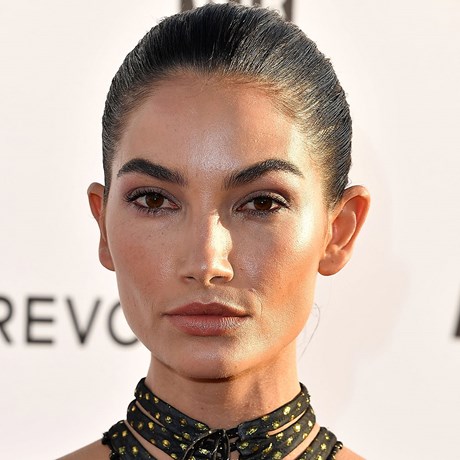 How To Find Your Best Brow Enhancer - Lily Aldridge