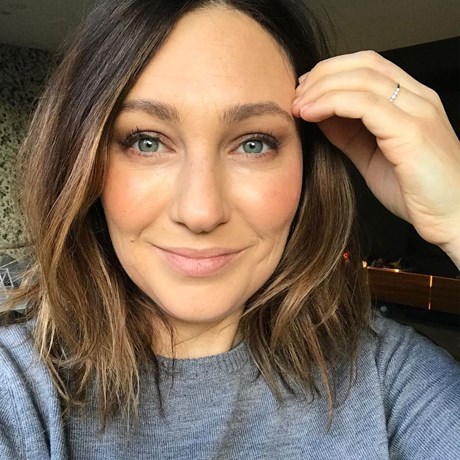 Zoe Foster Blake Shares Her Perfect 5-Minute Makeup