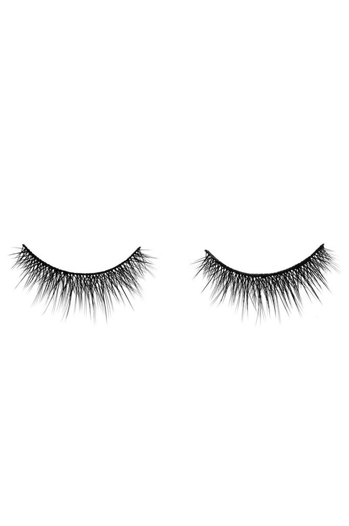 Flawless Lashes Makeup Guide | BEAUTY/crew