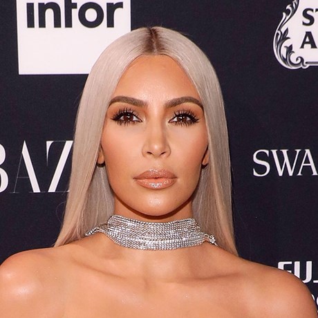 Kim Kardashian Glowing Skin