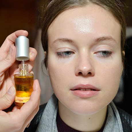 Good Oils Your Beauty Routine Needs