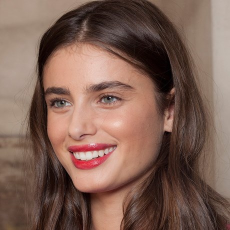 Makeup Looks Every Woman Needs In Her Repertoire - Taylor Hill