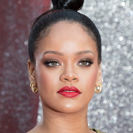 The Unusual Product Rihanna Uses To Set Her Brows