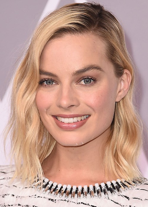 How to Style a Lob - Margot Robbie