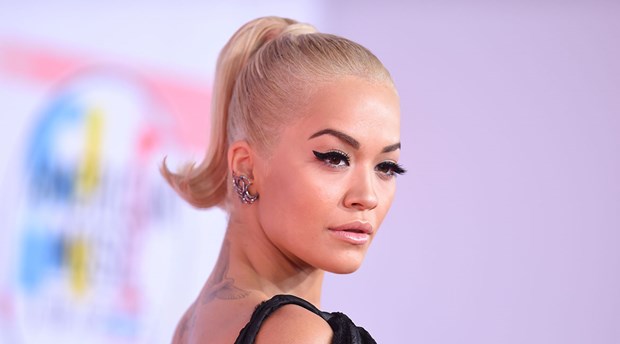 Rita Ora American Music Awards Best Beauty Looks