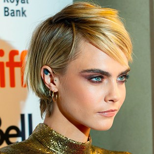 Easy Hairstyles for Short Hair - Cara Delevingne