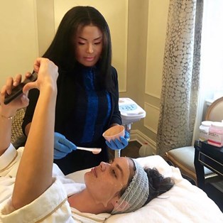 The Pre-Met Gala 2019 Beauty Treatments Celebrities Are Having