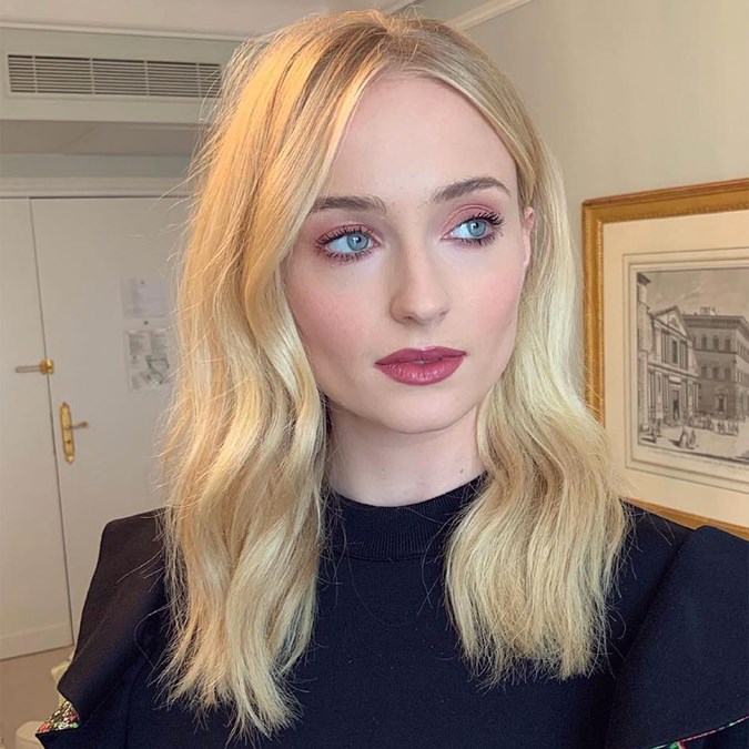 Pin by Giuseppe Schifano on Sophie Turner | Fresh makeup 