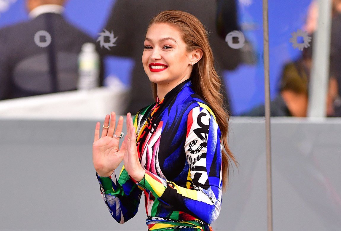 Miniature Washing Machines For Your Makeup Sponges Are Now A Thing