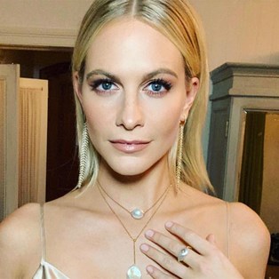 10 Best Nude Manicures - Poppy Delevingne