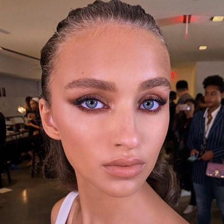 NYFW Spring 2020 Just Teased Your New Go-To Summer Beauty Look