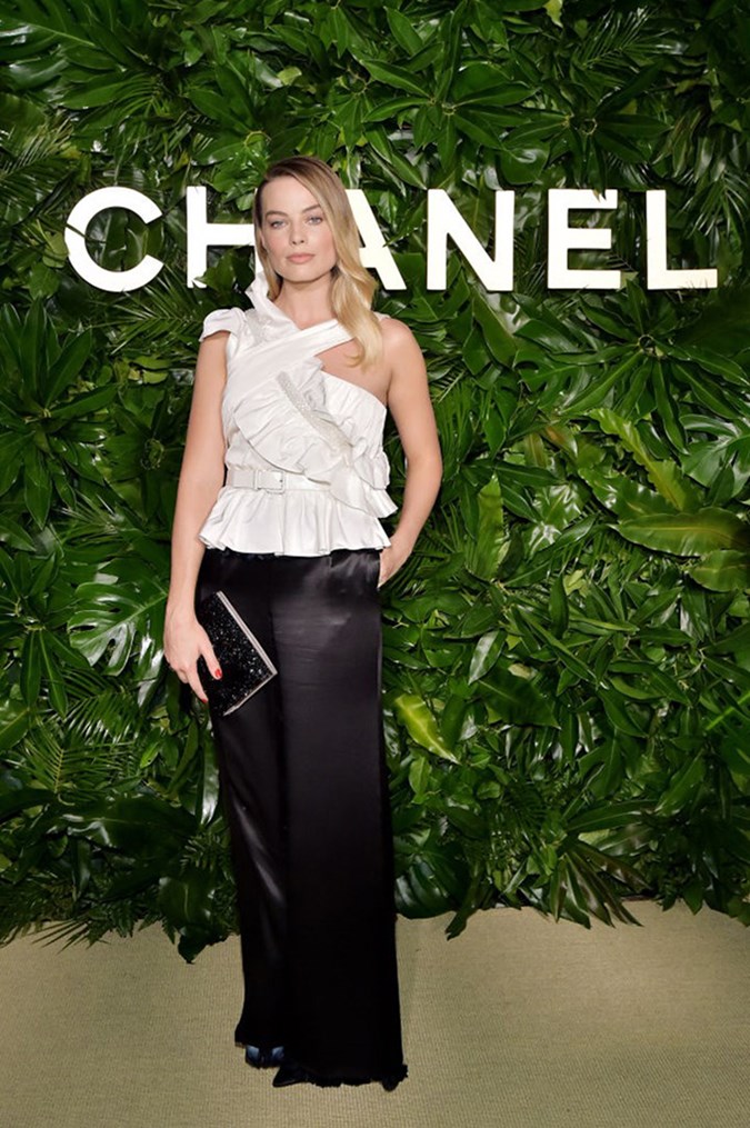 Margot Robbie Launched Chanel's Latest Fragrance At Chateau