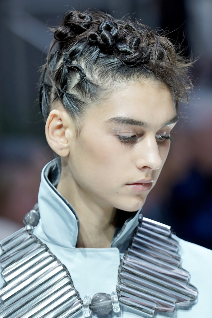 8 Times Fashion Designers Have Appropriated Black Hairstyles at Fashion Week   Teen Vogue