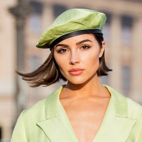 The Best Celeb Beauty Looks Spotted At Paris Fashion Week