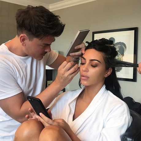 You Can Now Get A $400,000 Makeover With Kim Kardashian’s Makeup Artist