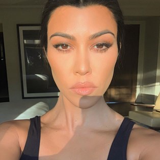 Kourtney Kardashian’s Makeup Artists Reveals The Secret Behind Kourtney’s Signature Dewy Skin Look