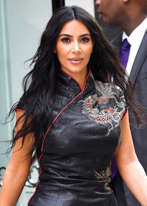 Kim Kardashian Just Got An Emergency Haircut In A Parking Lot