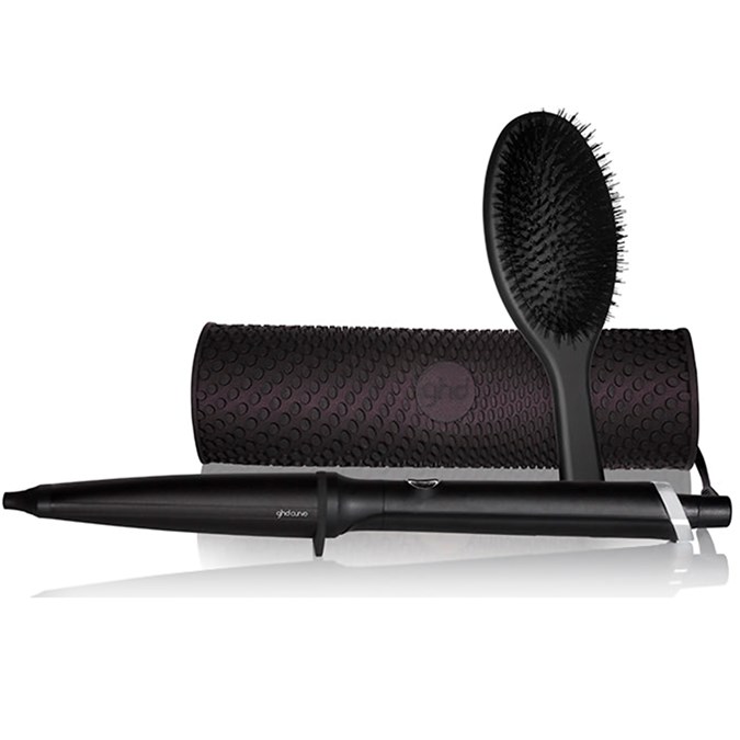 Christmas-Gift-Guide-100-ghd-Queen-of-Curls-Creative-Wand-Gift-Set