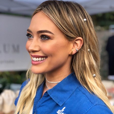 Hilary Duff Has Gone For An Extreme Hair Change