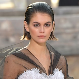 The most exquisite beauty looks from Paris Haute Couture Week 2020