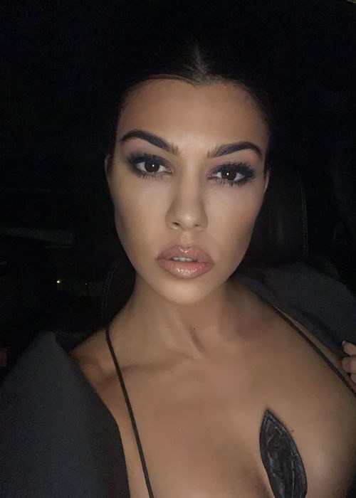 Kourtney Kardashian’s Trick For Nixing Under-Eye Issues Before Going Out