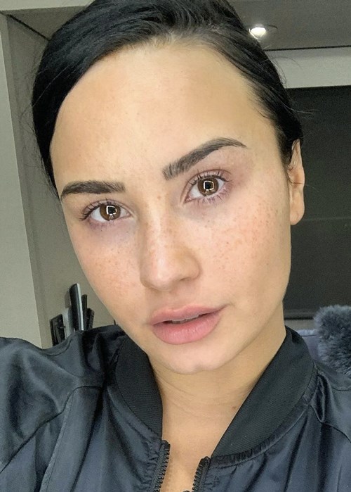 The facialist behind Demi Lovato's perfect complexion shares her number 1 tip for excellent skin