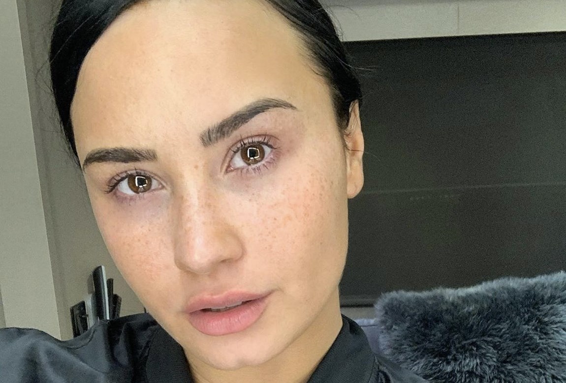 The Facialist Behind Demi Lovato S Perfect Complexion Shares Her Number 1 Tip For Perfect Skin Beauty Crew