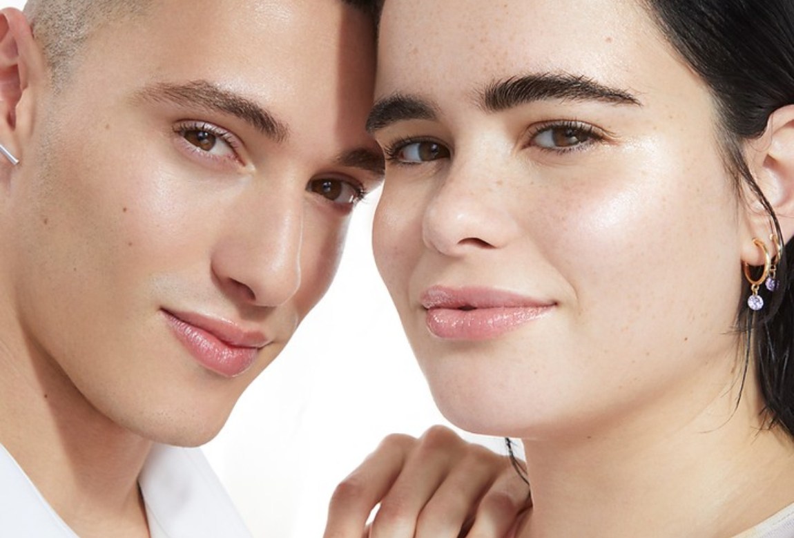 Becca Just Released A Zero Pigment Foundation | BEAUTY/crew