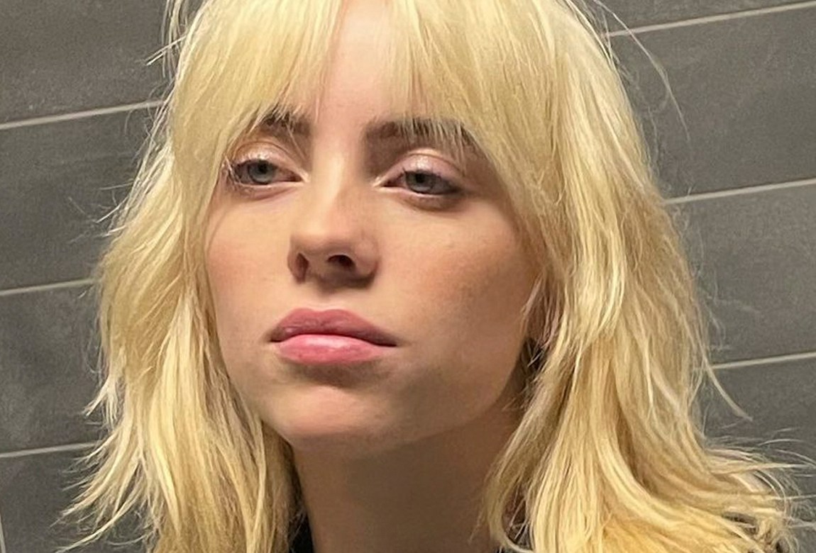 Billie eilish shares her hair colour transformation journey Billie Eilish Shares Her Hair Colour Transformation Journey | BEAUTY/crew