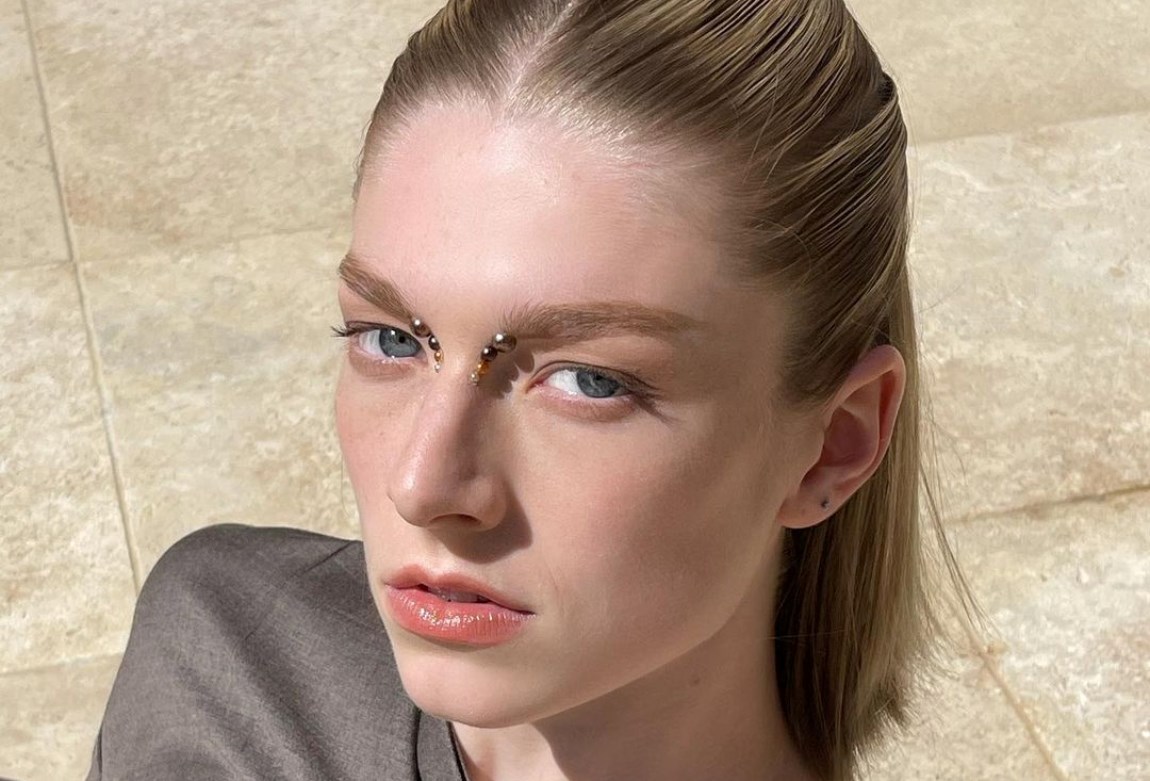 Overfrakke Jo da Isse The Pearl Beauty Trend Is Taking Over 2022 | BEAUTY/crew