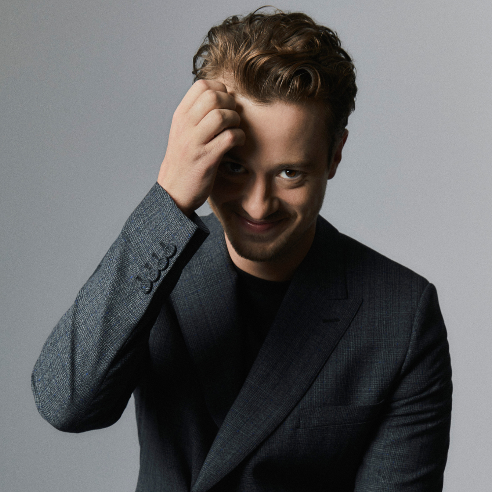 Rihanna’s Favourite Fragrance Has A Chemist Warehouse Dupe BEAUTY/crew