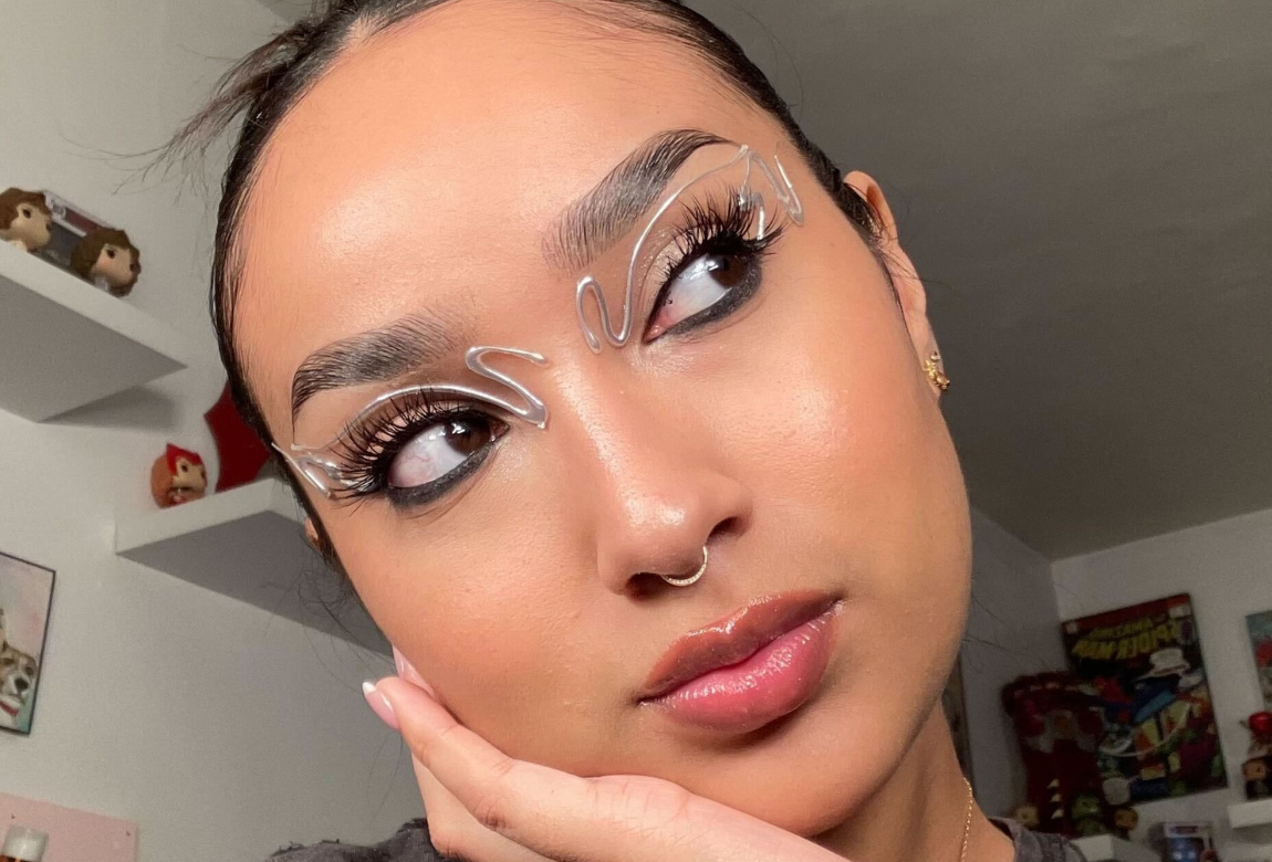 How To Recreate The TikTok Hot Glue Eyeliner Trend BEAUTY/crew