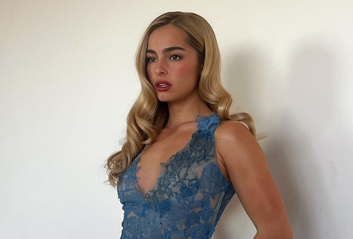 The Exact Makeup Products Addison Rae Wore To The Academy Museum Gala |  BEAUTY/crew