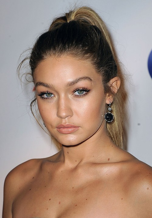 Gigi Hadid’s Best Beauty Looks BEAUTY/crew