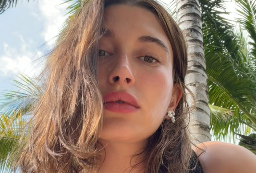 Ekspert zajmujący się puszystymi brwiami Hailey Bieber właśnie powiedział nam, jakie trendy (i triki) w brwiach na rok 2026 warto wypróbować – Beautycrew.com.au